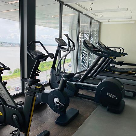 Noom Hotel Abidjan Plateau Exterior photo The gym at the hotel